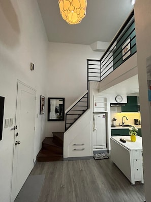 Condo, 2 Bedrooms, Accessible, City View | Interior