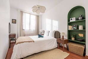 1 bedroom, internet, bed sheets - Cosy apartment with magnificent view - 4P (Paris)