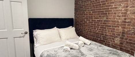 2 Schlafzimmer, Bügeleisen/Bügelbrett, WLAN, Bettwäsche