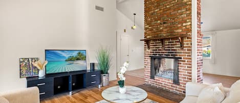 House | 3 bedrooms, Internet