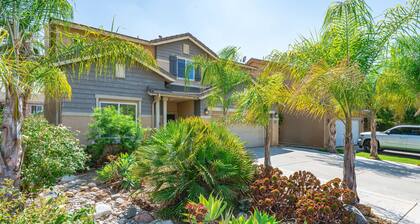 Bright Airy 5B Home Workspace Outdoor Lounge