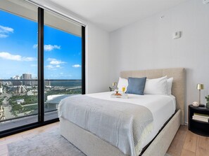 Iron/ironing board, travel cot, WiFi, bed sheets