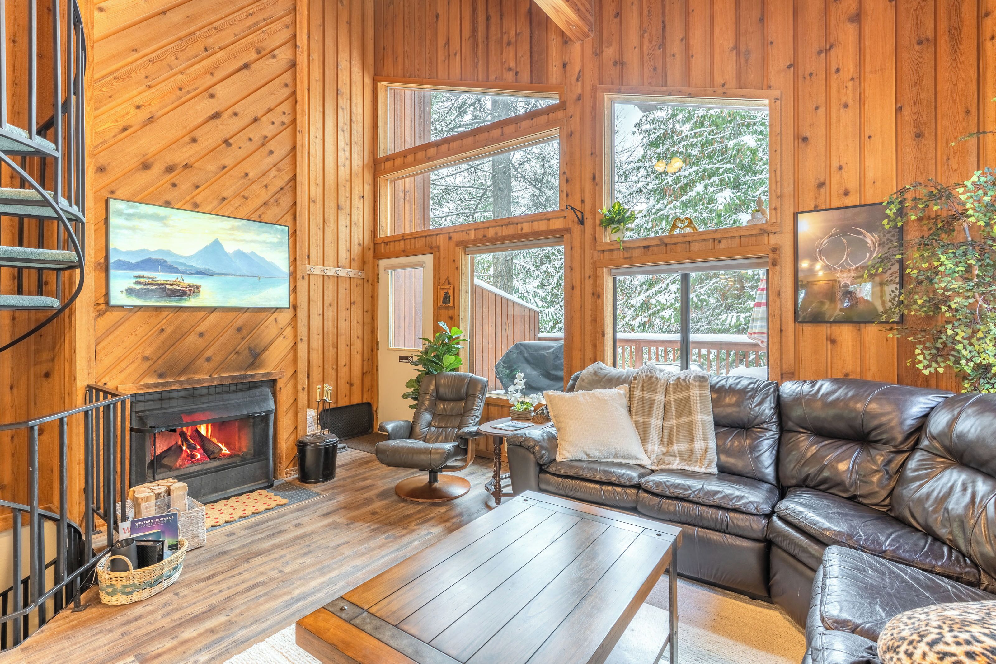 Télévision, cheminée