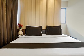 House - Suite Hotel Cilantro Viman Nagar (Pune)