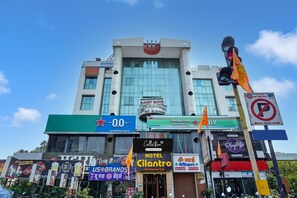 House | Exterior - Collection O Viman Nagar Downtown (Pune)