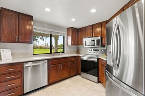 Fridge, microwave, oven, stovetop - Palm Desert Resort Condo | Golf & Pond Views (Palm Desert)