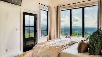 5 chambres, bureau, Wi-Fi gratuit, draps fournis