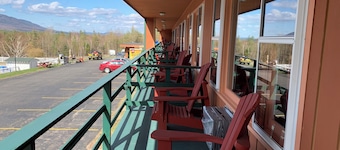 Ledgerock at Whiteface -Family Bunk Beds Room