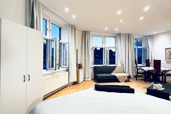 1 bedroom, iron/ironing board, bed sheets