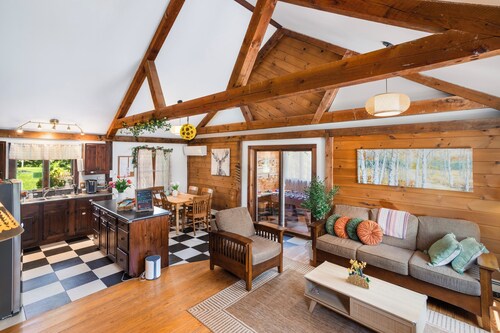 3-bedroom house in marvelous Newbury with AC