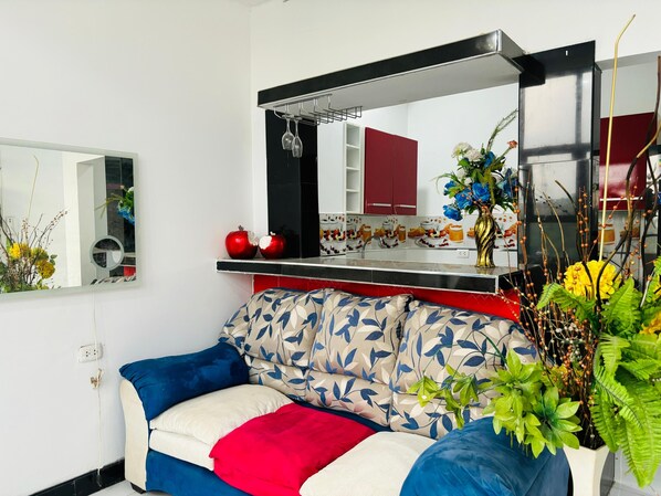 Living area - Clean and elegant apartment in the center of the city with beautiful views (Pucallpa)