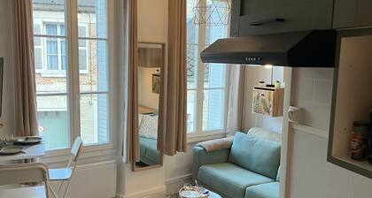 Les nids de Laon le colibri Renovated studio, city center near cathedral