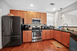 Fridge, microwave, oven, dishwasher