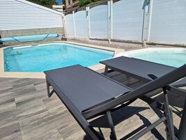 季節性室外泳池