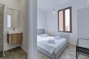 4 Schlafzimmer, kostenloses WLAN, Bettwäsche