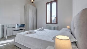 4 Schlafzimmer, kostenloses WLAN, Bettwäsche