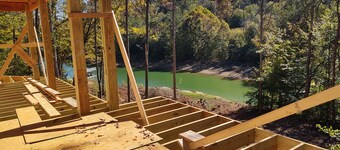 NEW! Secret Gem, Quiet Cove, Dbl Decker Dock w/slide, Sleeps 30, Super Kitchen