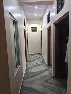 สมาร์ททีวี 32 นิ้ว พร้อมช่องดิจิตอล