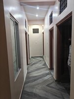 Smart TV 32 polegadas com canais digitais