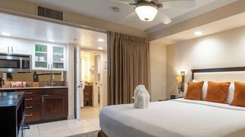 1 bedroom, in-room safe, iron/ironing board, free WiFi