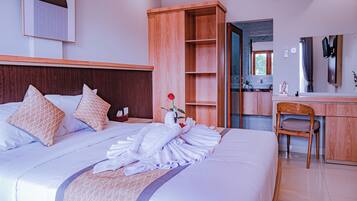 Habitación doble Deluxe, patio, vista al jardín | Wifi gratis