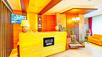 House | Reception