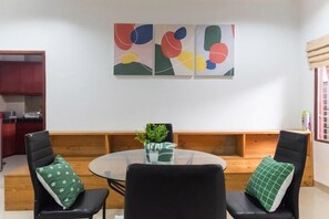 Living area - Mono Coliving Benhil Jakarta Pusat (Jakarta)