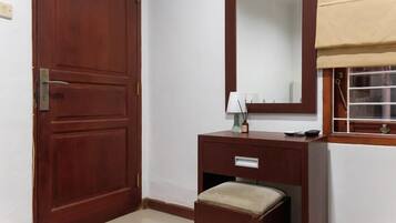 Standard Double Room | Free WiFi