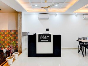 Nhà | Quầy tiếp tân