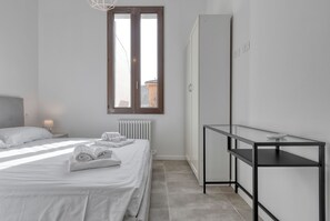 1 bedroom, Internet, bed sheets