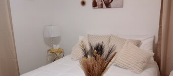 Nice 3 bedroom house with AC. In Charming Mobile Al.