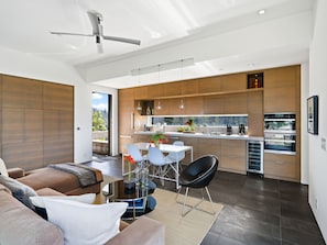 Interior - Healdsburg Modern Retreat - Pool, Views & Design (Healdsburg)