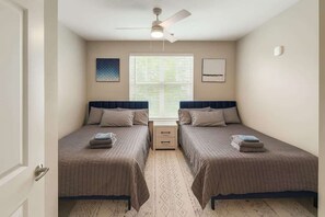 Iron/ironing board, travel cot, WiFi