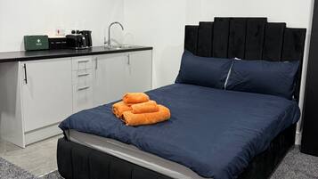 1 chambre, Wi-Fi gratuit, draps fournis