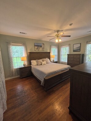 2 chambres, Wi-Fi, draps fournis