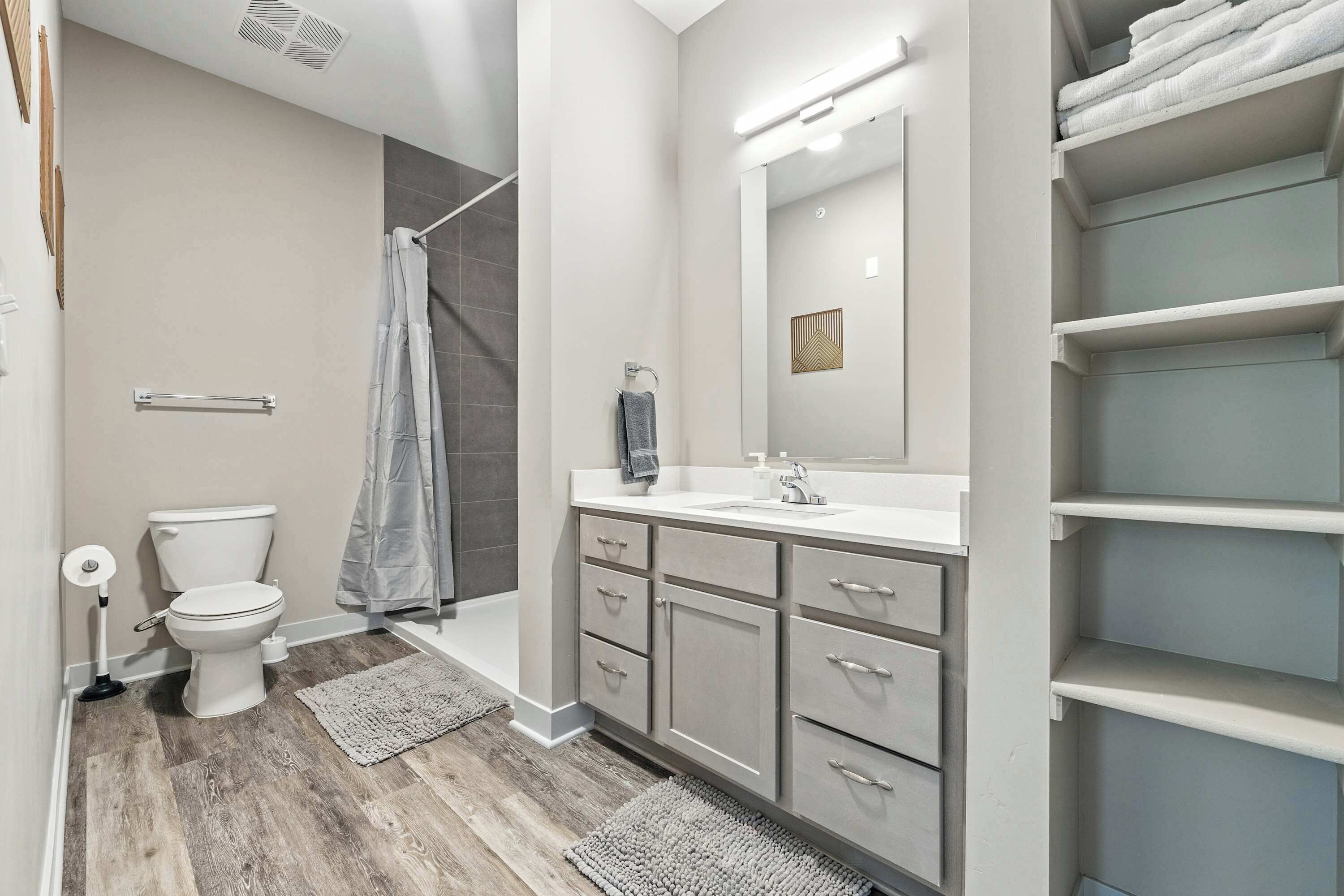 Shower, hair dryer, shampoo