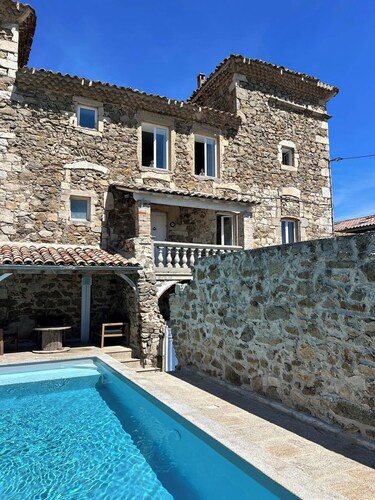 Gîte du Château 8 to 10 pers