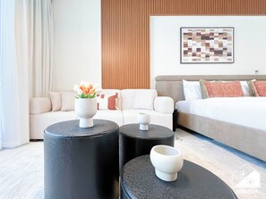 Interior - Stylish RAK Studio Balcony, Pool & Fitness (Dubai)