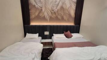 2 bedrooms, internet, bed sheets