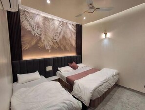 7 bedrooms, Internet, bed sheets