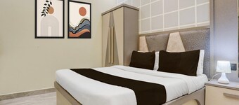 Hotel O Maharshi Valmiki International Airport