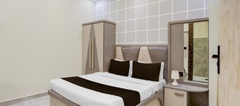 Hotel O Maharshi Valmiki International Airport