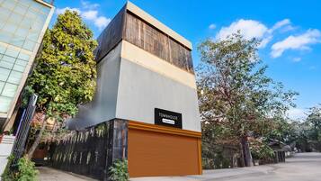 House | Exterior