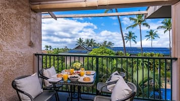 Comfort-huoneisto, parveke, valtamerinäköala | Parveke