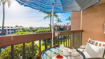 Elite appartement, balkon, uitzicht op zee | Uitzicht vanaf balkon