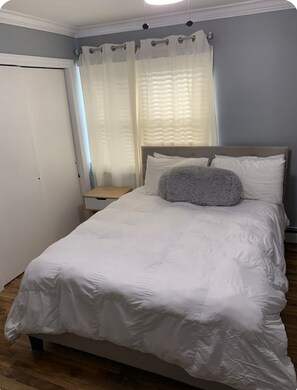 1 chambre, fer et planche à repasser, Wi-Fi gratuit, draps fournis