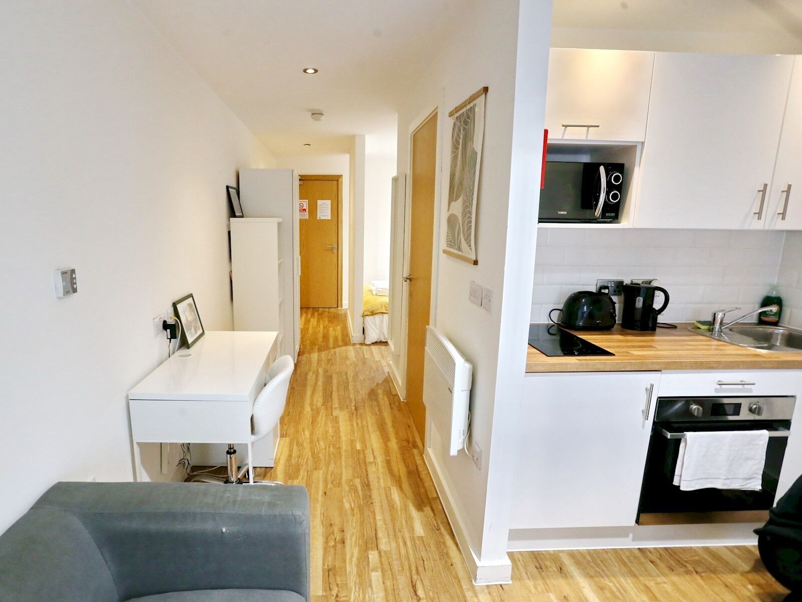 Fridge, microwave, oven, toaster