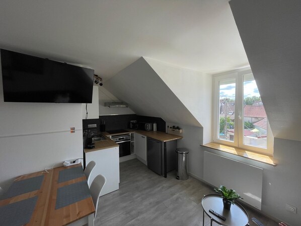 Mikrovågsugn, ugn och spishäll