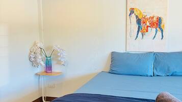 Classic Apartment, City View | Desk, laptop workspace, free WiFi