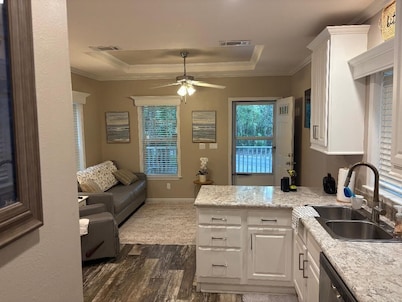 Quaint cottage tucked away in Crystal River. 1 Bedroom 1 Bath.